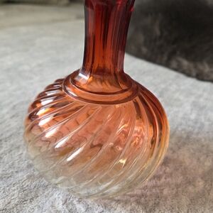 Elegant Swirled Glass Vase - Orange and Clear
